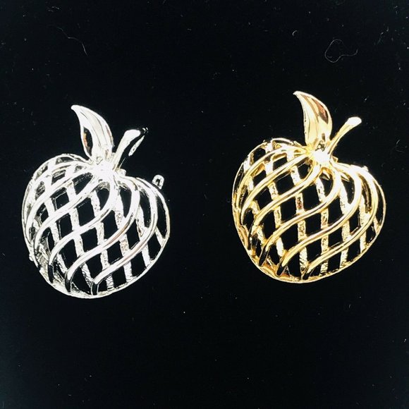 Gerry's Vintage Lattice Textured Apple Brooch Pens - Picture 8 of 9